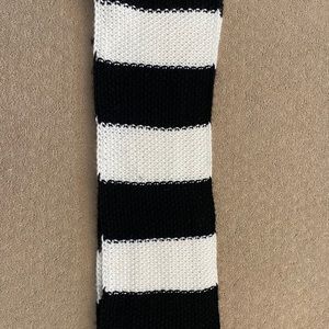 Black and white stripped infinity scarf